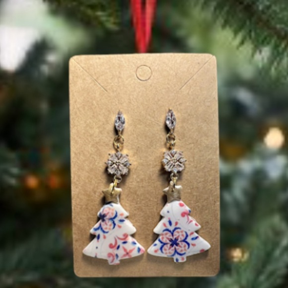 Tree - Picture 2 of 2